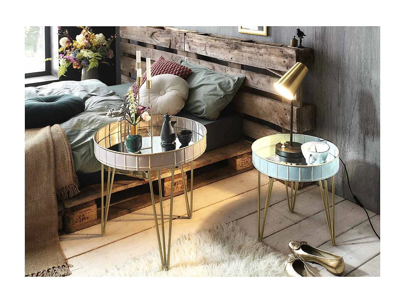 Bout de canapé rond acier miroir bleu – AZURIO