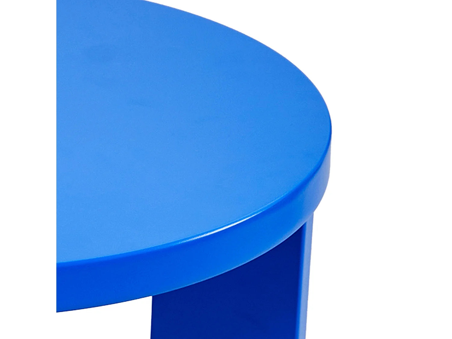 Bout de canapé carré en MDF bleu roi – AZURIO
