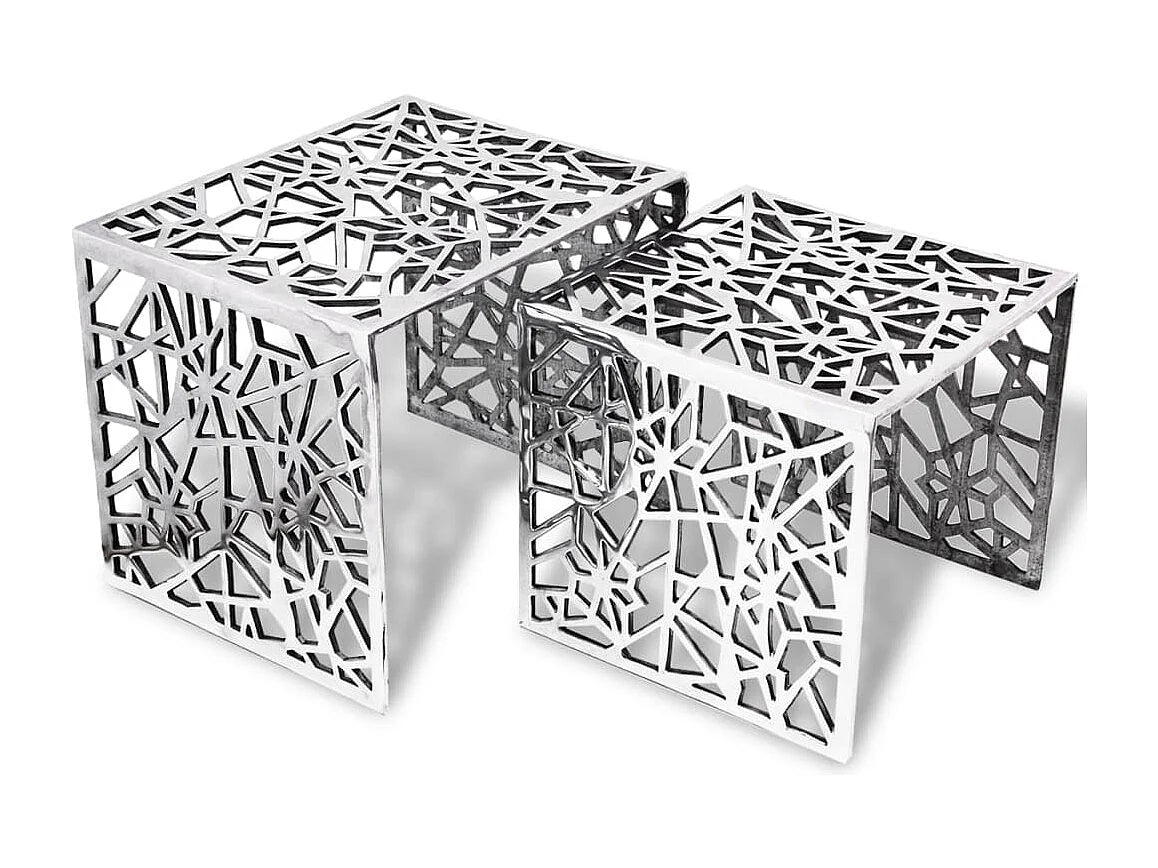 Bout de canapé carré en aluminium argenté – SOLENNE