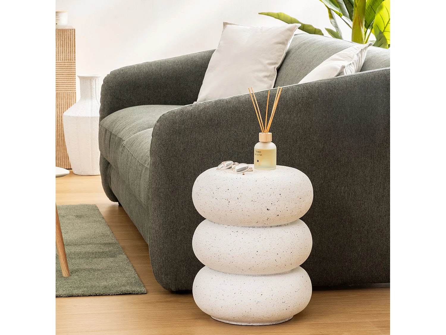 Bout de canapé rond céramique effet terrazzo blanc – STONIA