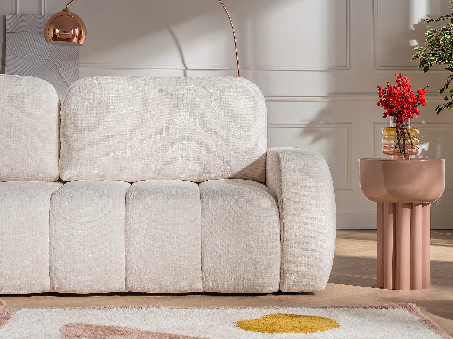 Bout de canapé haut en métal beige géométrique – ALBA
