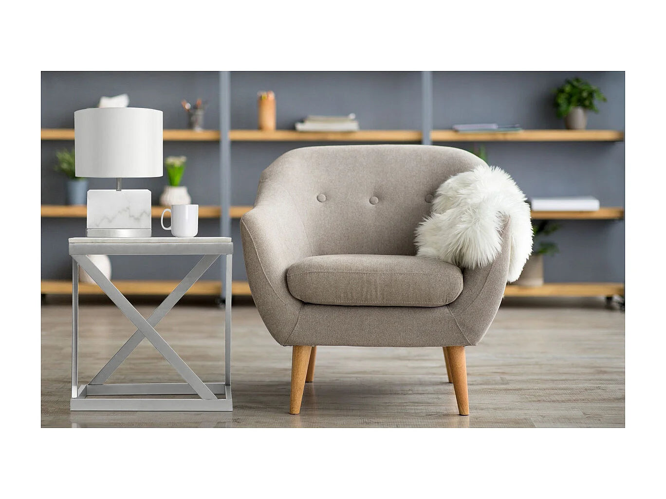 Bout de canapé carré marbre blanc pieds argent – ARGENO