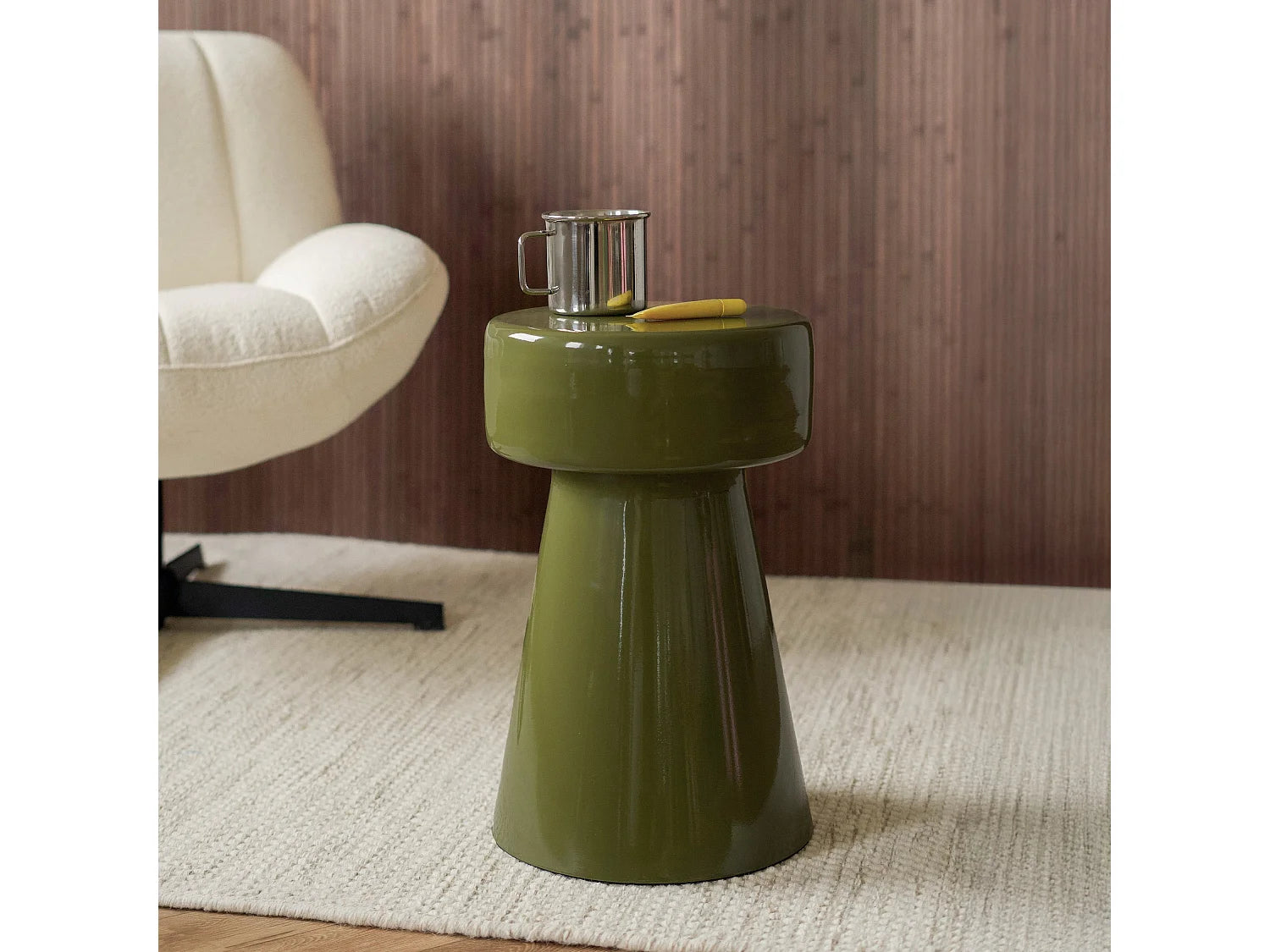 Bout de canapé rond métal vert kaki – OLIVANTE
