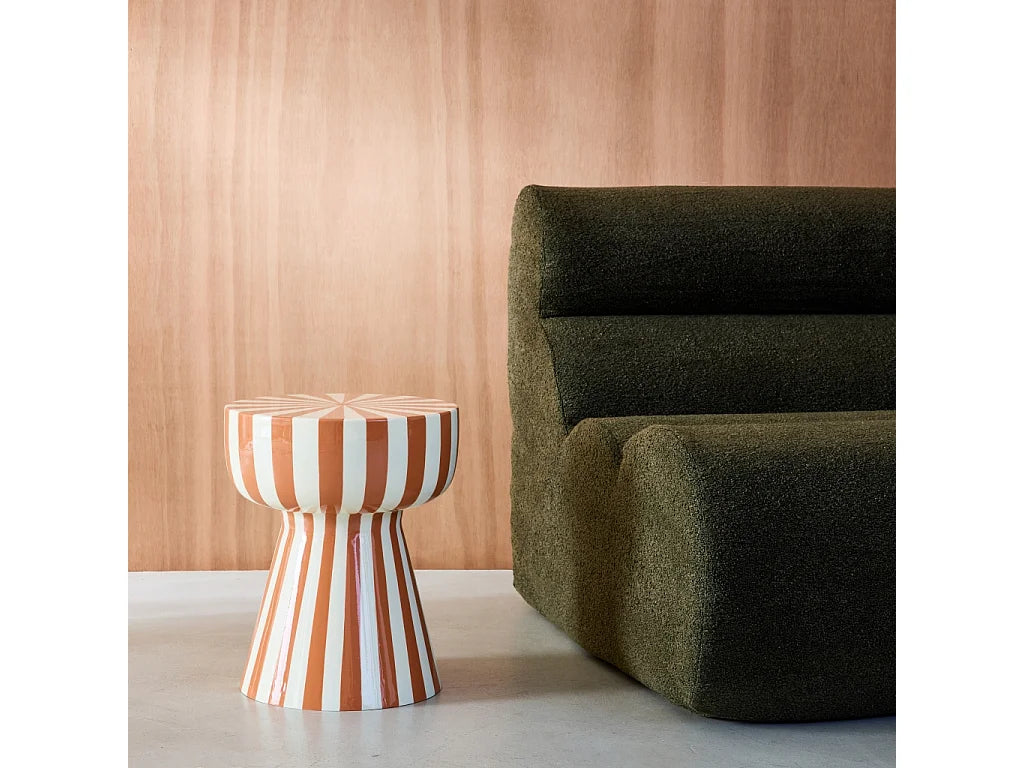 Bout de canapé rond acier rayé terracotta – ZIGGY