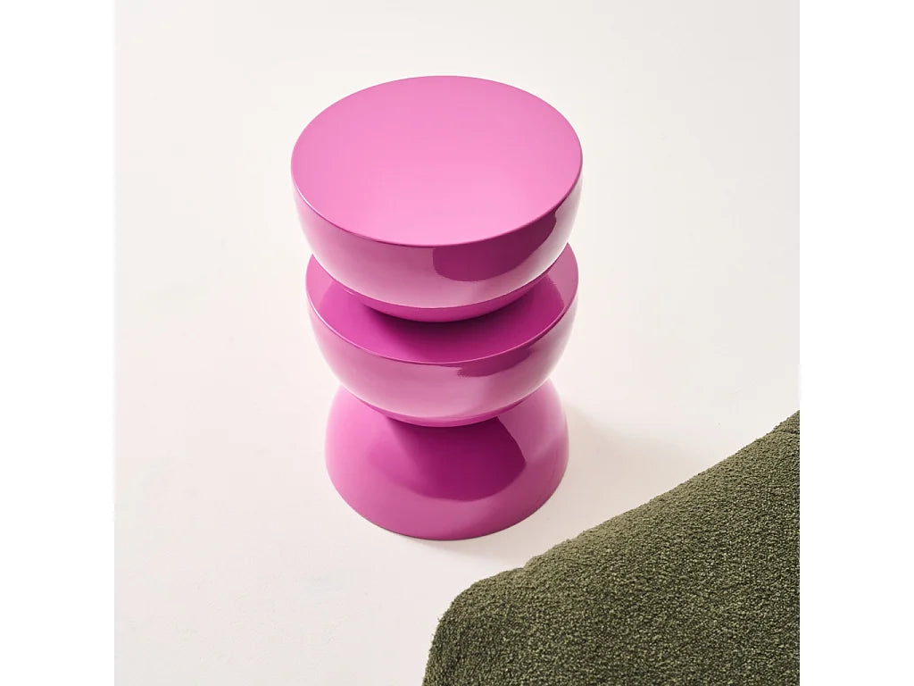 Bout de canapé rond en métal rose glossy – BONBON