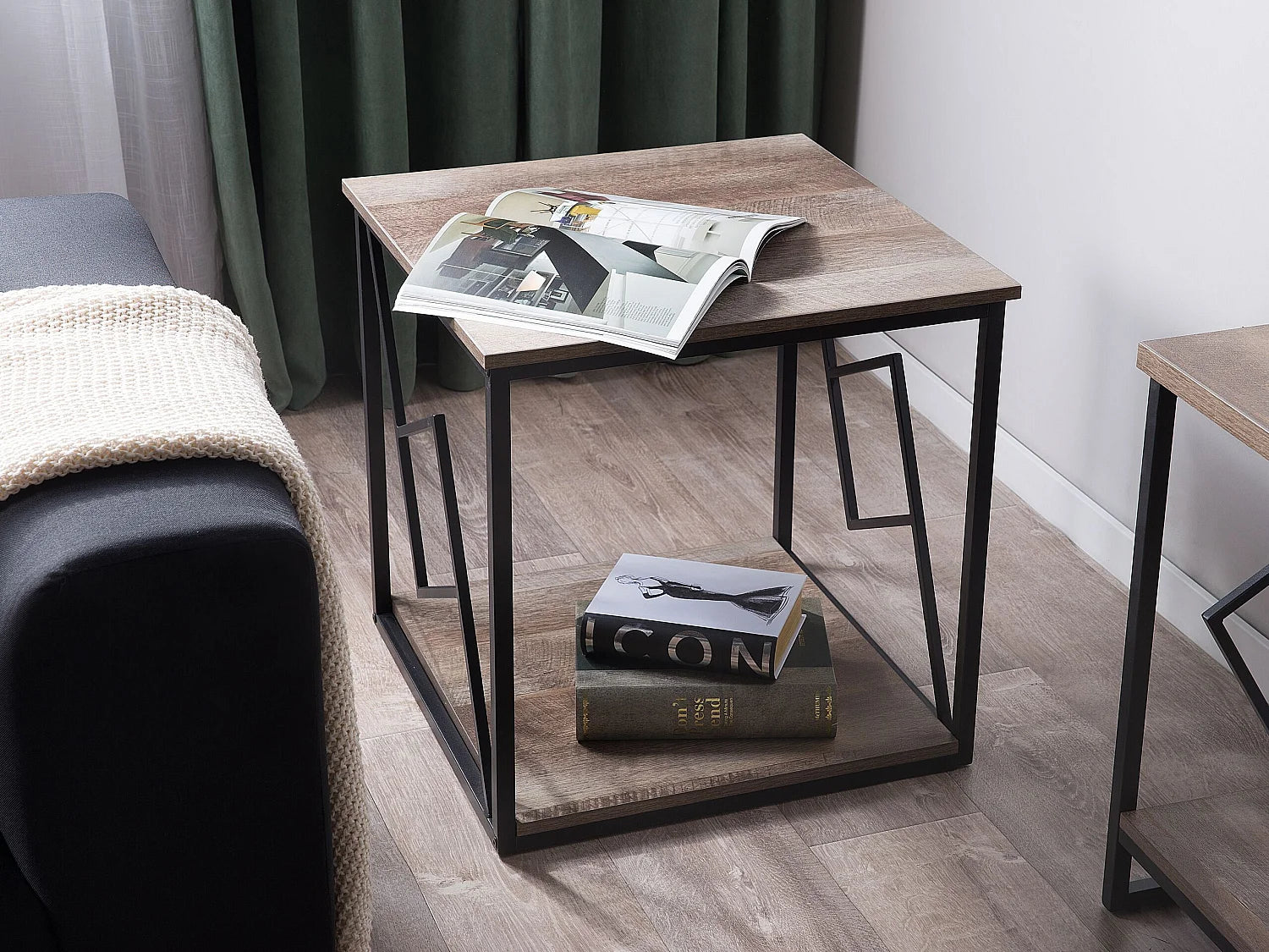 Bout de canapé bois clair structure acier noir – FORRENA
