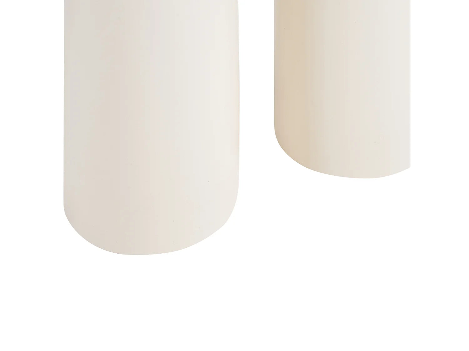 Bout de canapé organique blanc scandinave – ONDIA