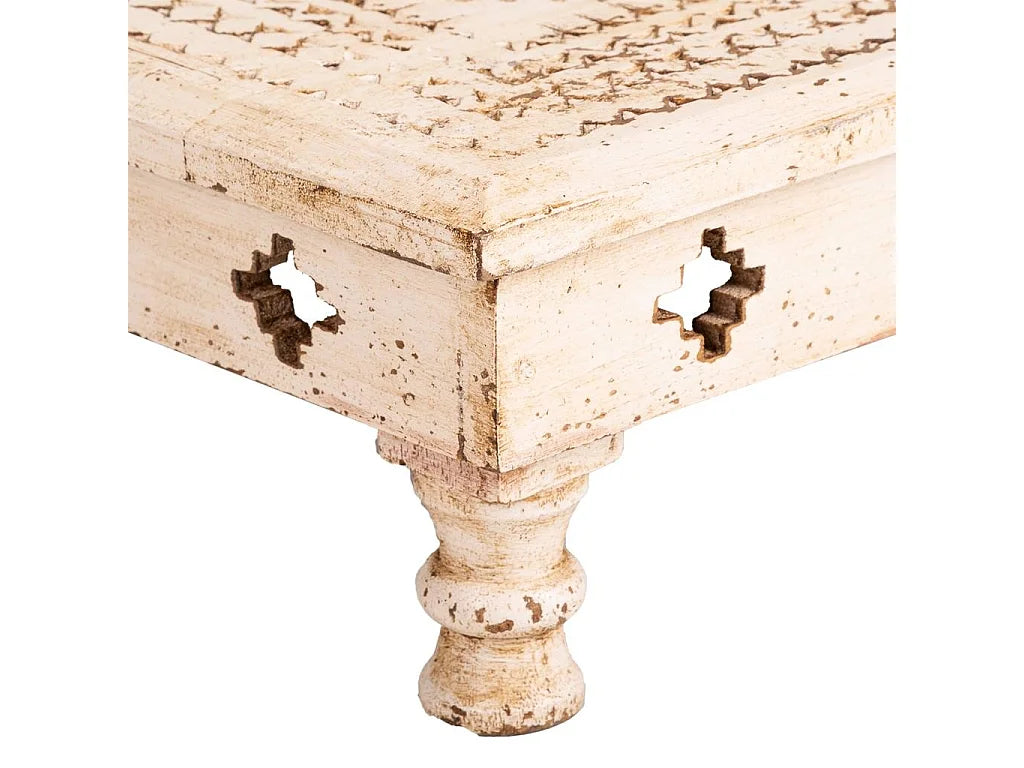 Bout de canapé bas en bois sculpté beige – TOTEM