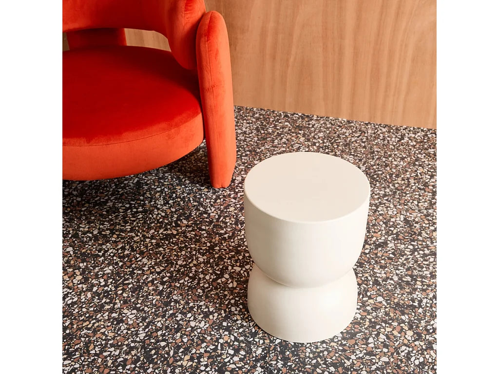 Bout de canapé rond en métal crème – MADYS