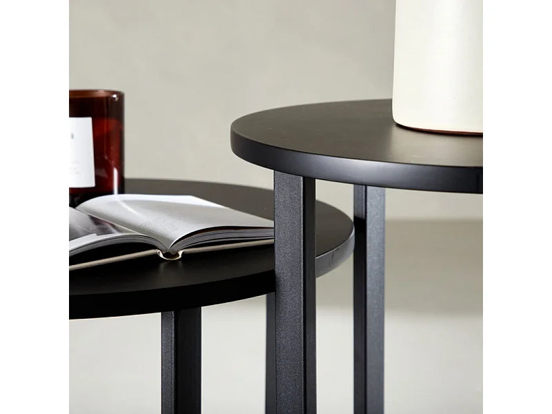 Bout de canapé carré noir élégant – ONYX