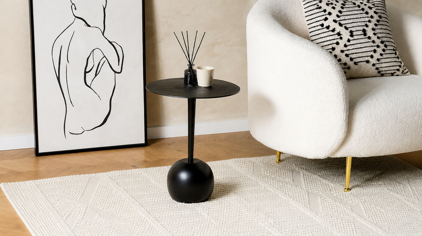 Bout de canapé en métal noir mat – table d'appoint noire pour salon industriel