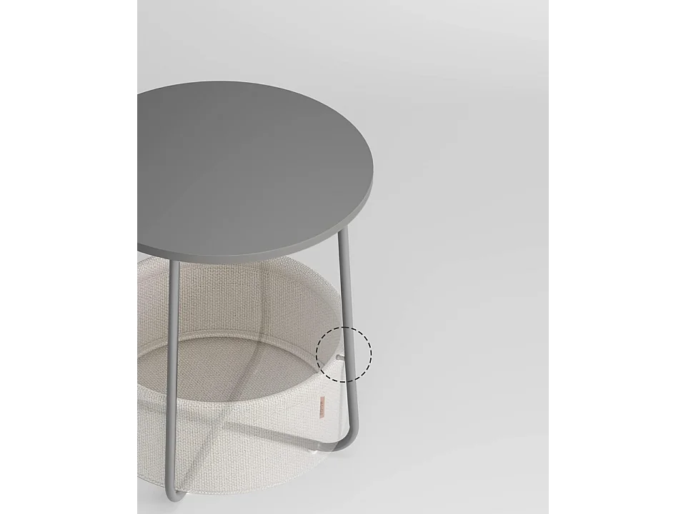 Bout de canapé rond gris avec panier – OSIER