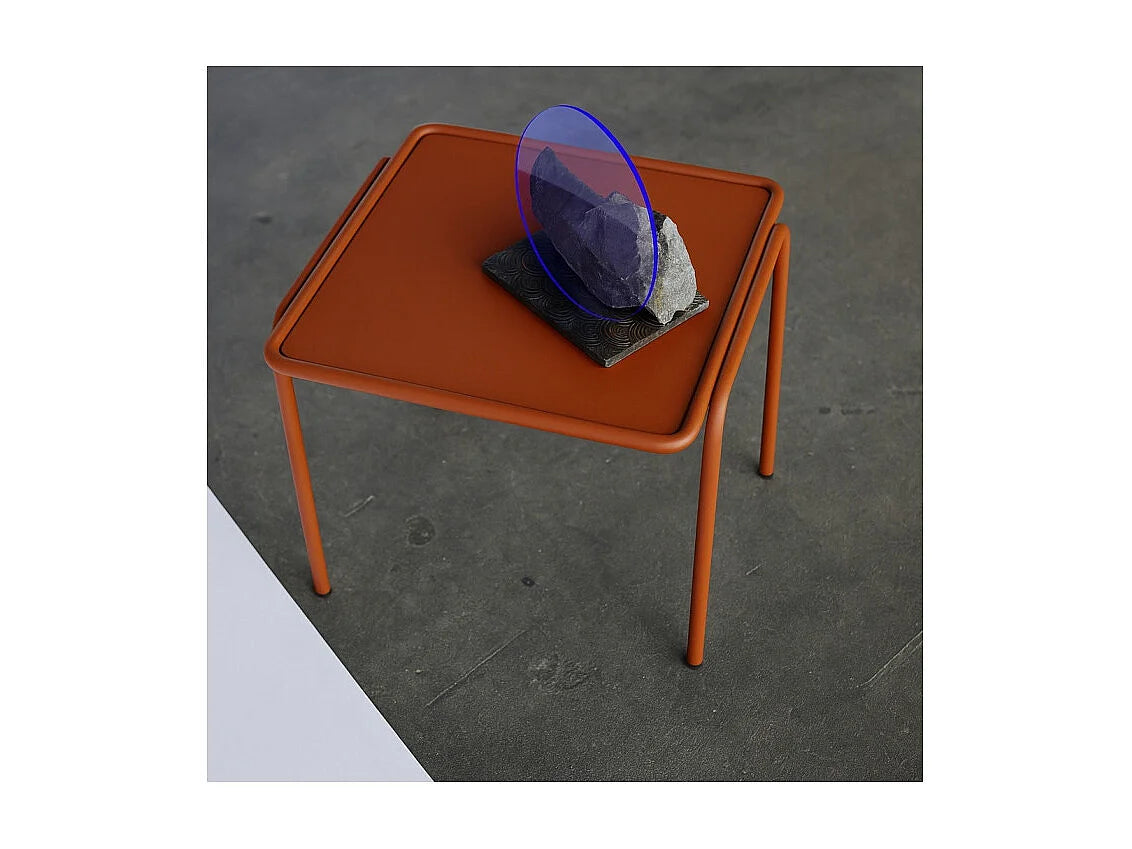 Bout de canapé carré métal terracotta – DRESSI