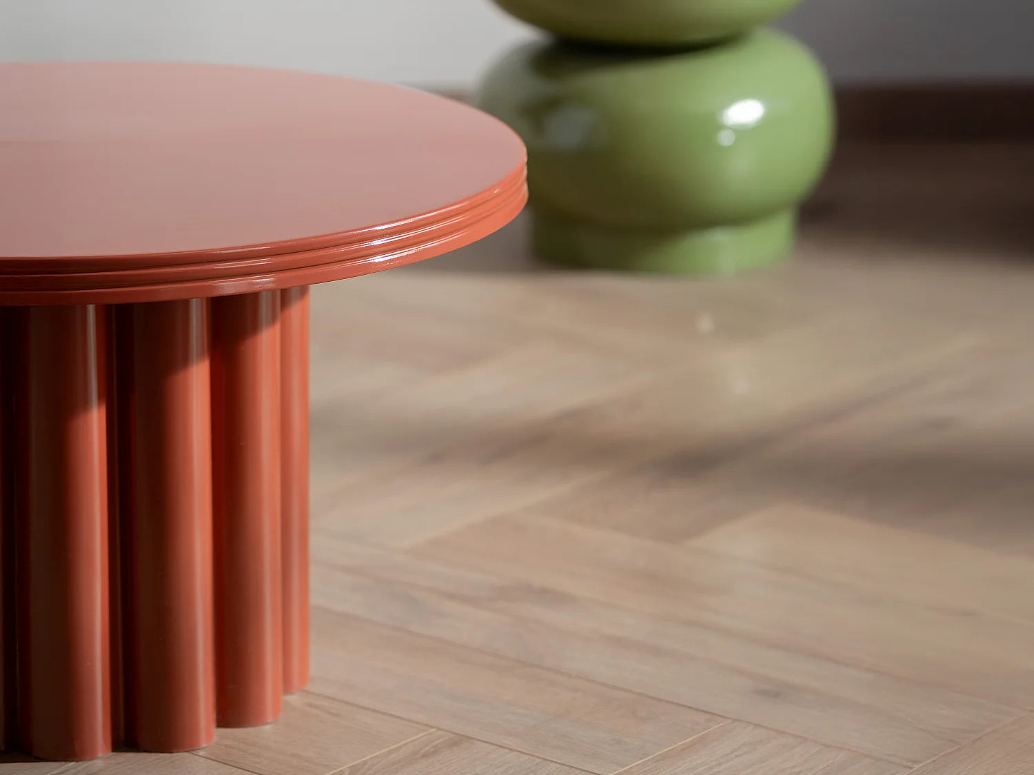 Bout de canapé en métal terracotta large plateau – TERRA