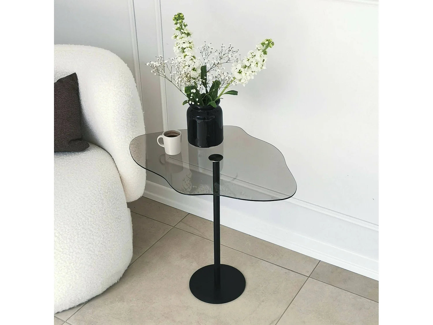 Bout de canapé verre fumé noir forme fantaisie – SMOKI