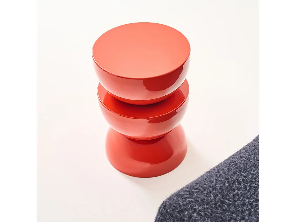 Bout de canapé rond en métal orange brillant – COUMBI