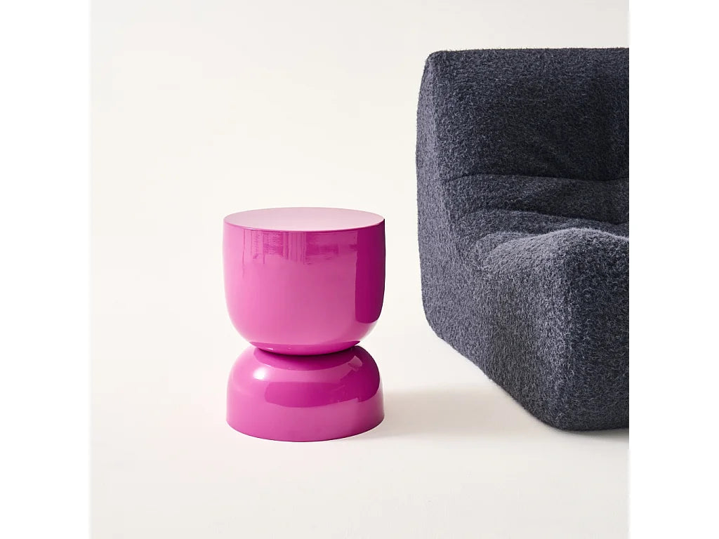 Bout de canapé en métal effet glossy rose – MALVA