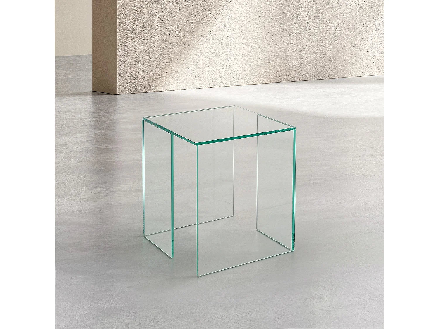 Bout de canapé en verre trempé transparent – ALYSSA