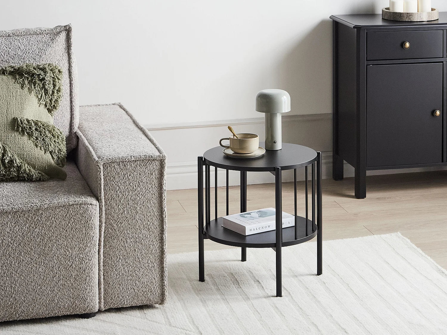 Bout de canapé rond noir Mid-Century – ORENO