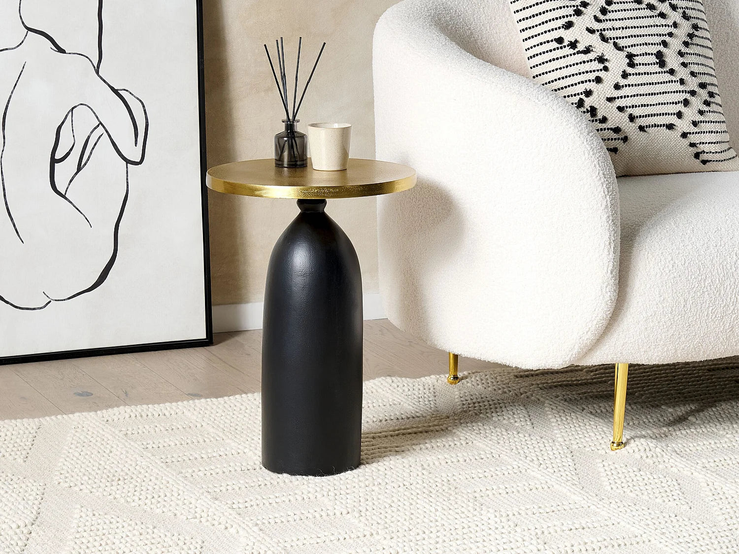 Bout de canapé rond en métal doré moderne – AURUM