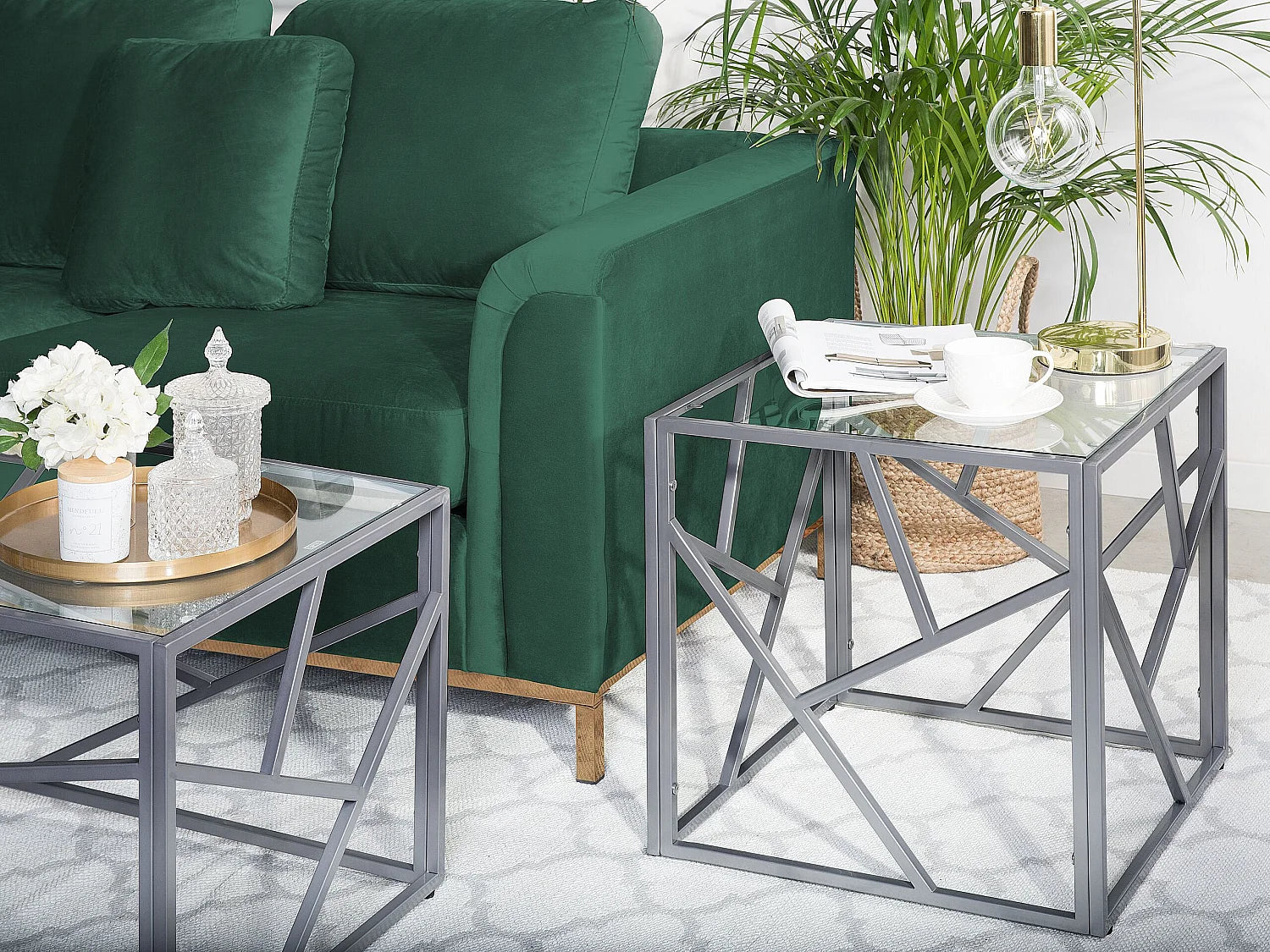 Bout de canapé cube en verre argenté – ASTER