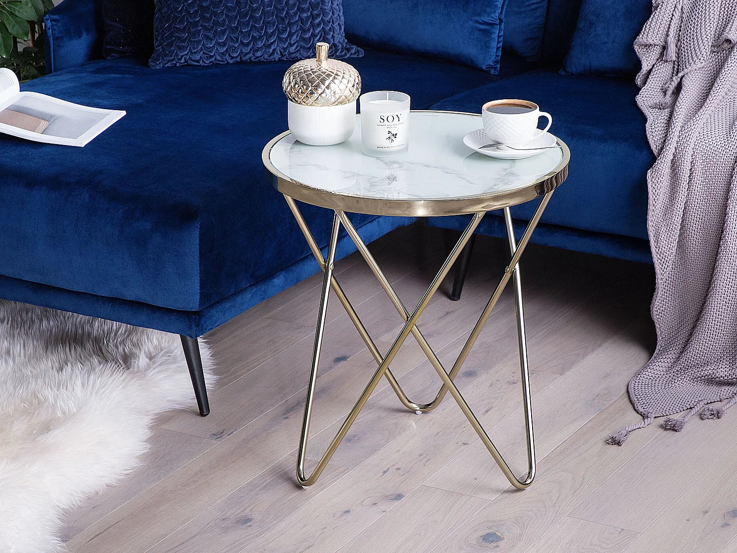 Bout de canapé rond effet marbre blanc et doré – DECOA